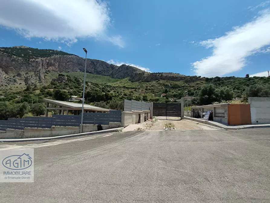 Immagine 3 di Casa bifamiliare in vendita  a Capaci