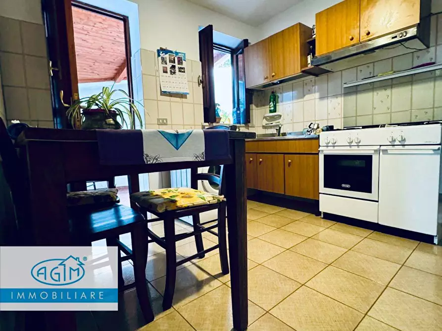 Immagine 8 di Appartamento in vendita  in Via Roma a Santa Marina Salina