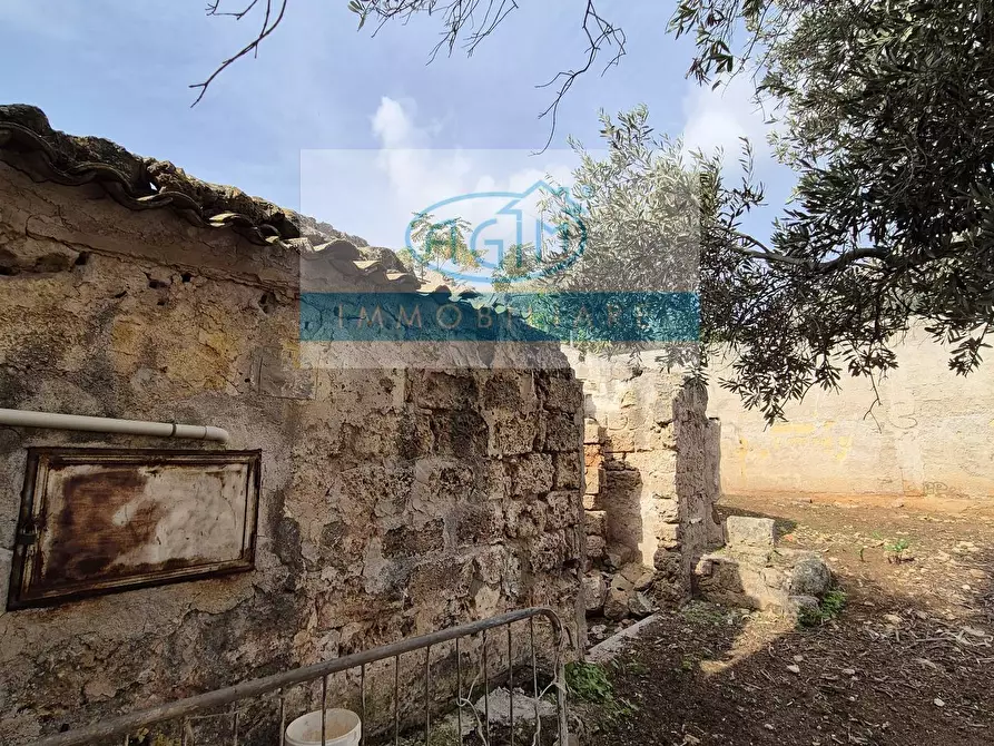 Immagine 21 di Rustico / casale in vendita  in Via Omero a Palermo