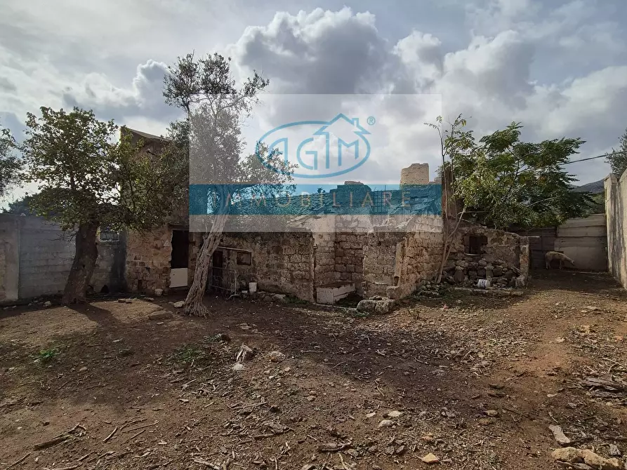 Immagine 29 di Rustico / casale in vendita  in Via Omero a Palermo