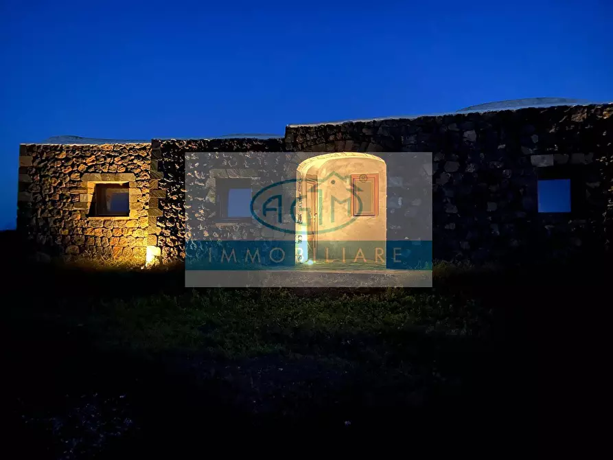 Immagine 25 di Villa in affitto  in Via del Talu a Pantelleria