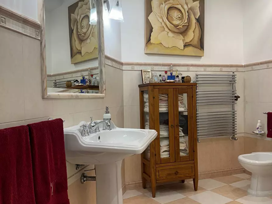 Immagine 26 di Appartamento in affitto  in Via Resuttana a Palermo