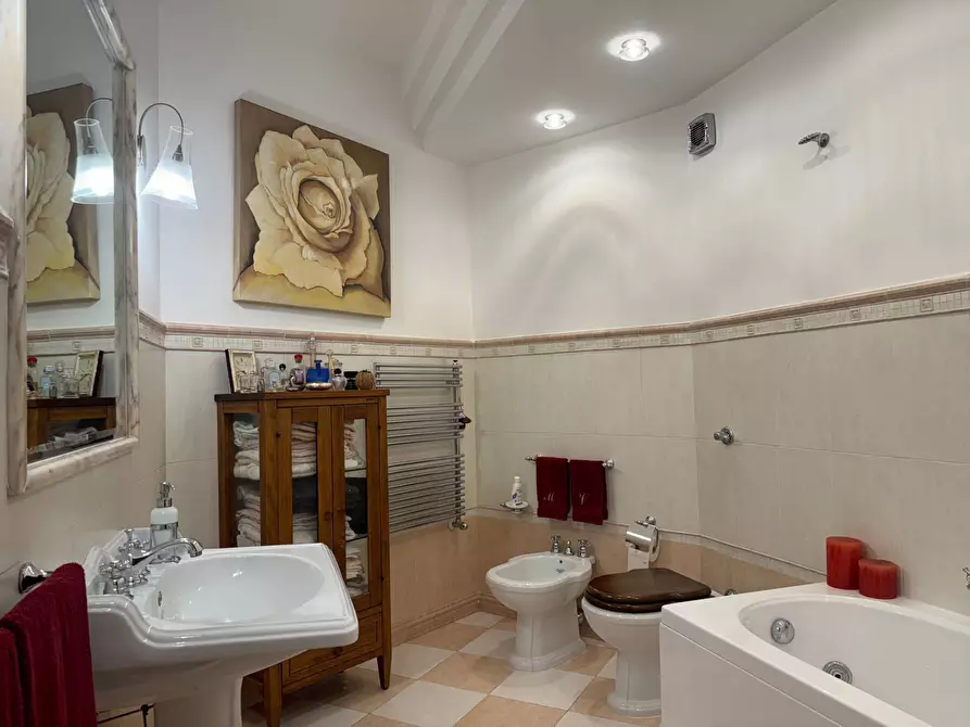 Immagine 27 di Appartamento in affitto  in Via Resuttana a Palermo