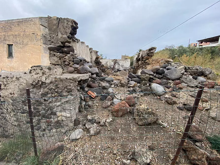 Immagine 6 di Rustico / casale in vendita  a Santa Marina Salina