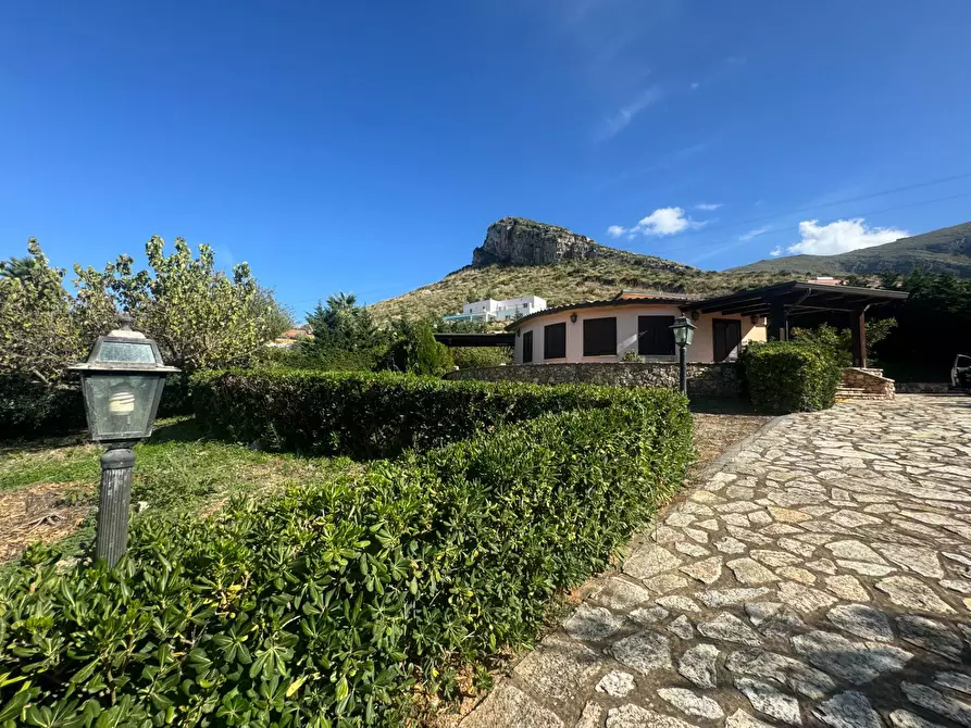 Immagine 17 di Villa in affitto  in Contrada Acquavite a Castellammare Del Golfo