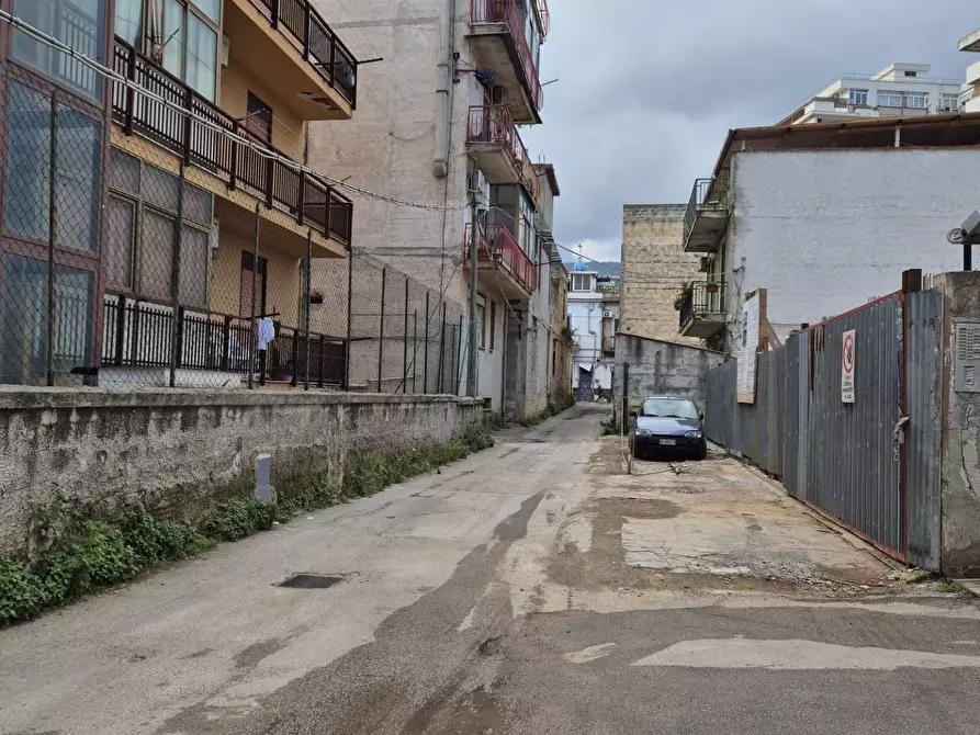 Immagine 2 di Appartamento in vendita  in Via Beniamino Gigli a Palermo