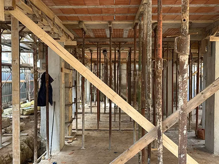 Immagine 5 di Appartamento in vendita  in Via Beniamino Gigli a Palermo