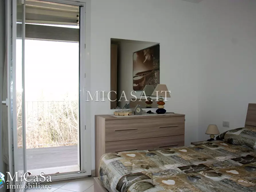 Immagine 6 di Appartamento in affitto  in Viale del Tirreno a Pisa