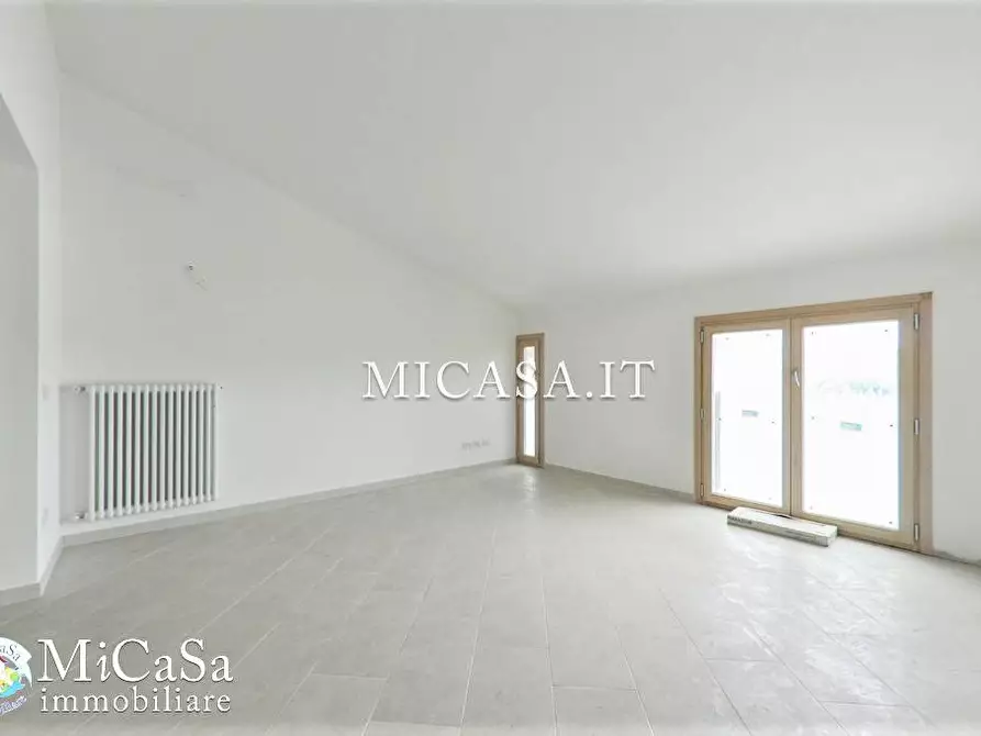 Immagine 1 di Appartamento in vendita  in Via Delle Agavi a Pisa