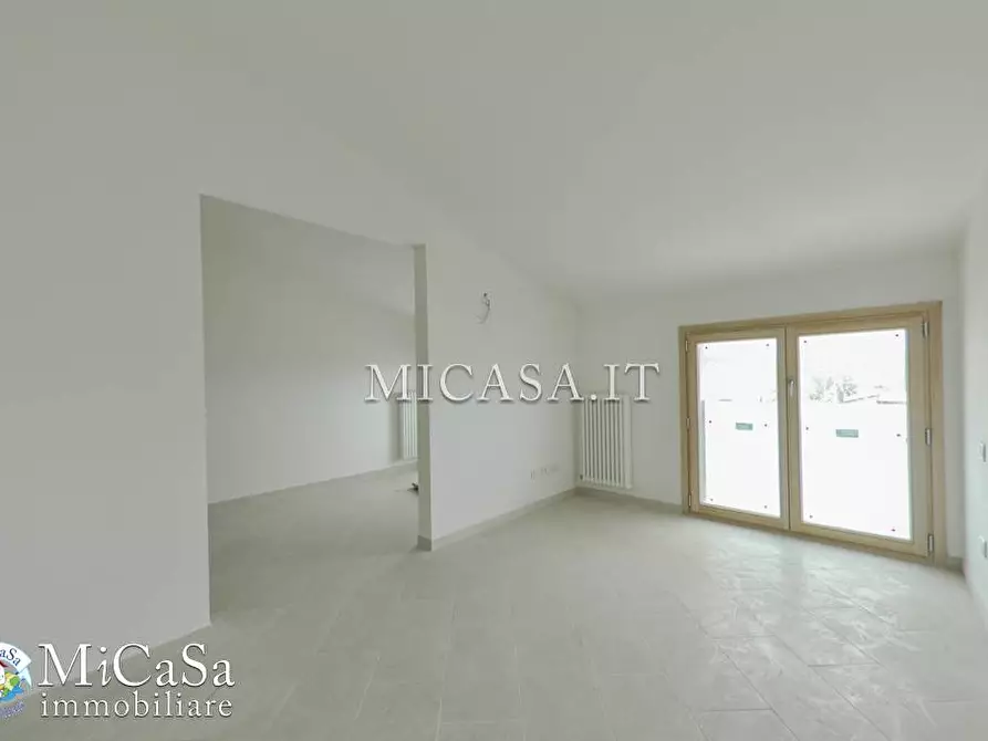 Immagine 9 di Appartamento in vendita  in Via Delle Agavi a Pisa