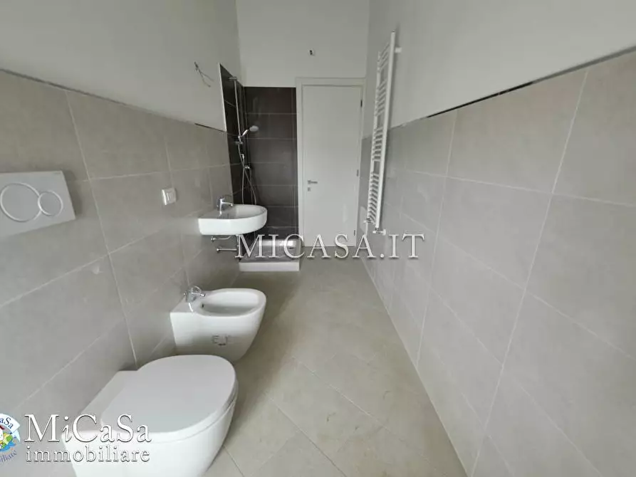 Immagine 14 di Appartamento in vendita  in Via Delle Agavi a Pisa