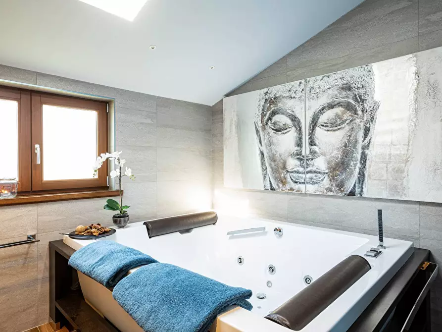 Immagine 29 di Villa in vendita  in via pisorno a Pisa