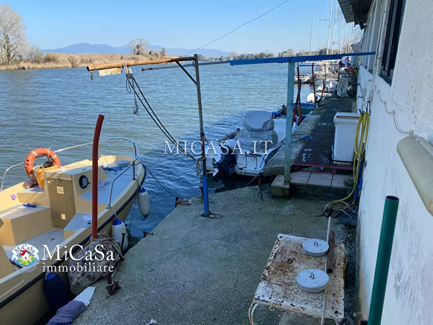 Immagine 10 di Attività commerciale in affitto  in viale d'annunzio a Pisa