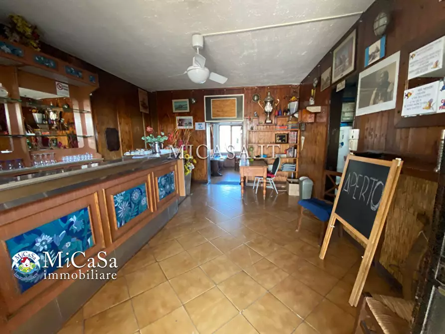 Immagine 2 di Attività commerciale in affitto  in viale d'annunzio a Pisa