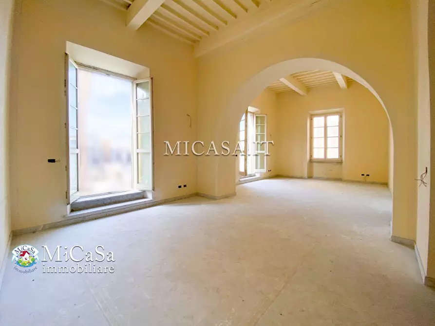 Immagine 1 di Appartamento in vendita  in Lungarno Pacinotti a Pisa
