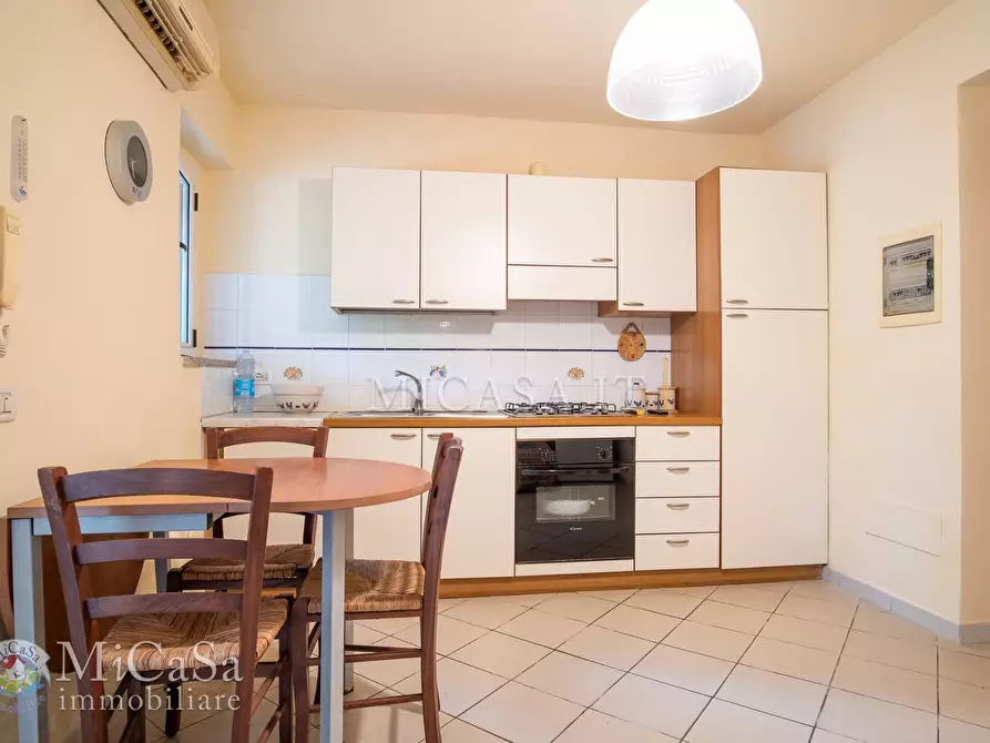 Immagine 13 di Appartamento in vendita  in Via Dei Castagni a Pisa