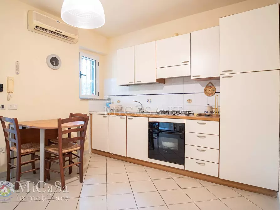 Immagine 15 di Appartamento in vendita  in Via Dei Castagni a Pisa