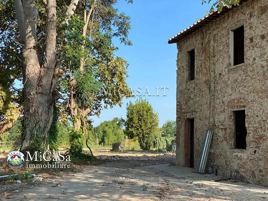 Immagine 5 di Appartamento in vendita  in Via dell'Elba a Pisa