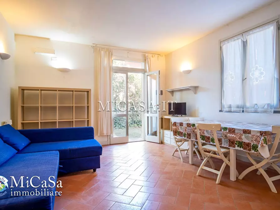 Immagine 3 di Appartamento in vendita  in via delle orchidee a Pisa