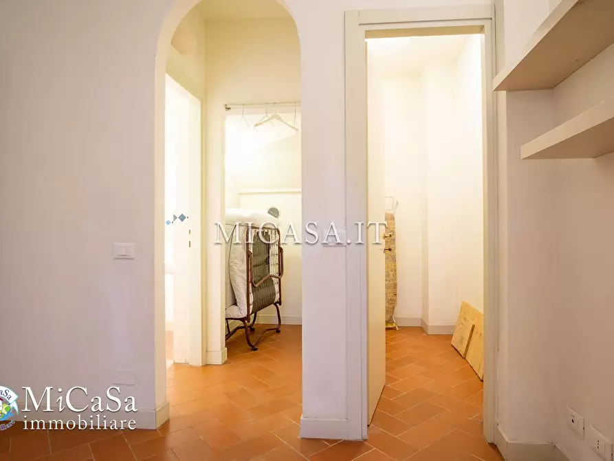 Immagine 21 di Appartamento in vendita  in via delle orchidee a Pisa