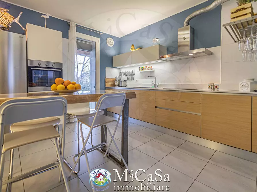 Immagine 6 di Appartamento in vendita  in Viale Del Tirreno a Pisa