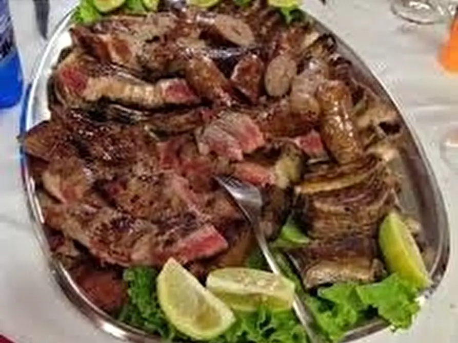 Immagine 8 di Attività commerciale in affitto  in Viale Pisorno a Pisa