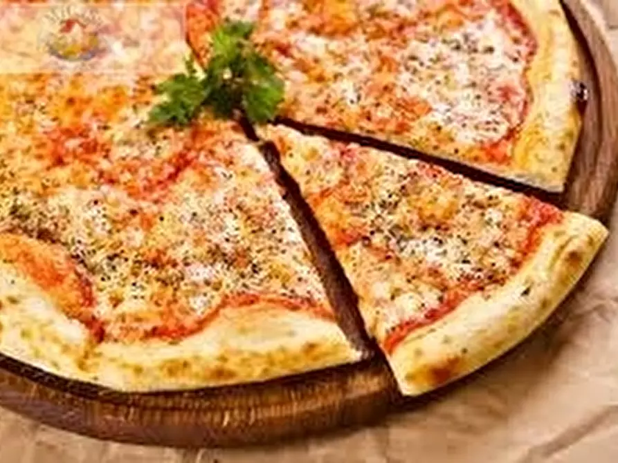 Immagine 2 di Attività commerciale in affitto  in Viale Pisorno a Pisa