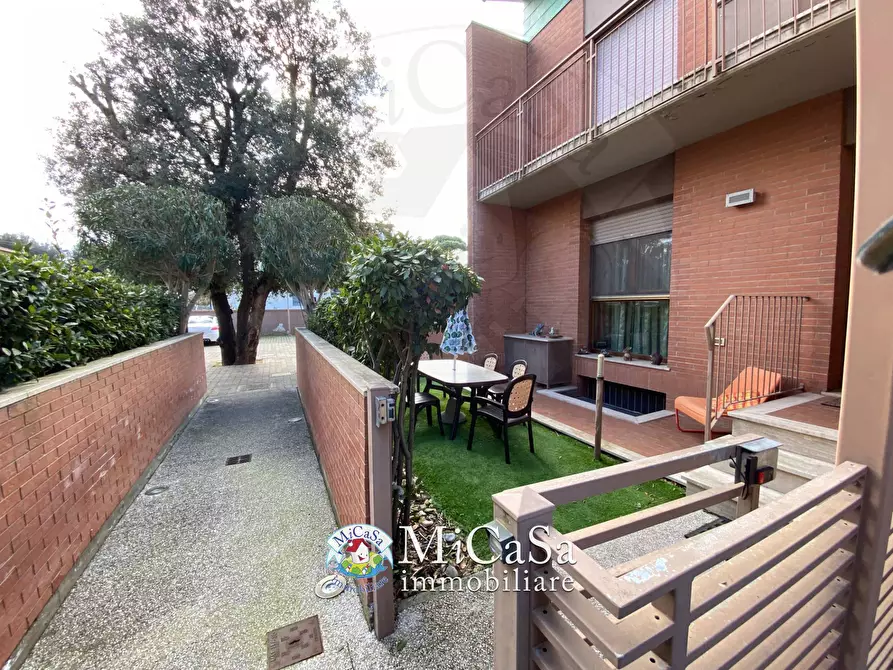 Immagine 21 di Appartamento in affitto  in Via San Guido a Pisa