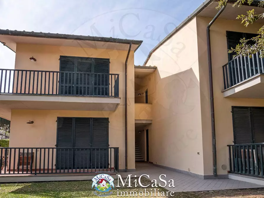 Immagine 25 di Appartamento in vendita  in via delle orchidee a Pisa