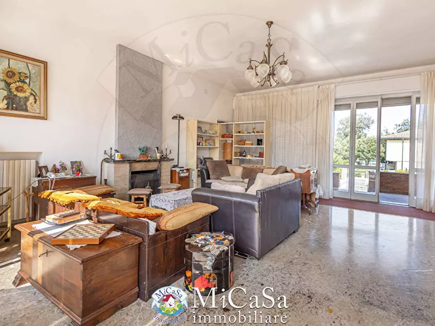 Immagine 14 di Villa in vendita  in Via Delle Agavi a Pisa