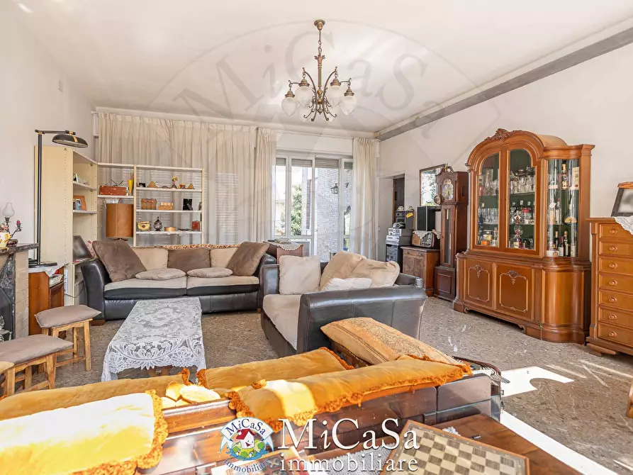 Immagine 15 di Villa in vendita  in Via Delle Agavi a Pisa