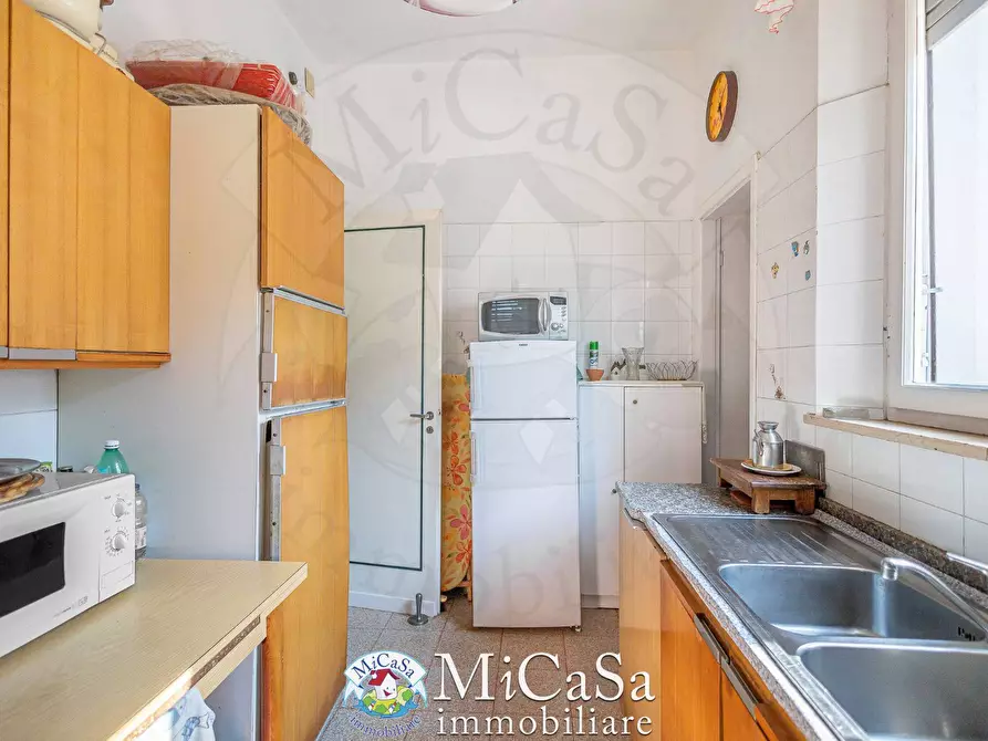 Immagine 25 di Villa in vendita  in Via Delle Agavi a Pisa