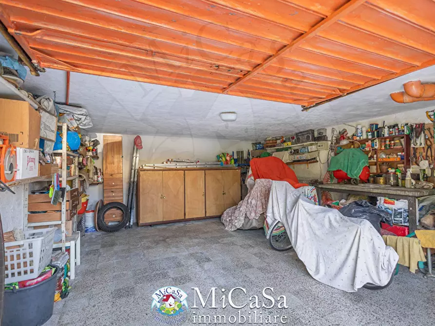 Immagine 28 di Villa in vendita  in Via Delle Agavi a Pisa