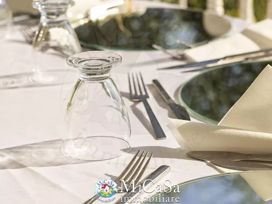 Immagine 8 di Locale commerciale in vendita  in Via Giovanni Pascoli a Livorno