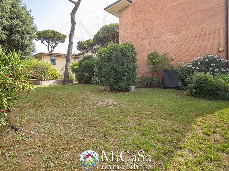 Immagine 25 di Villetta a schiera in vendita  in Via Delle Ginestre a Pisa