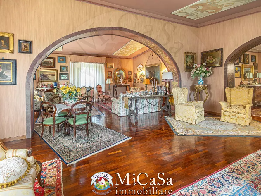 Immagine 11 di Villa in vendita  in Via della Marginata a Collesalvetti