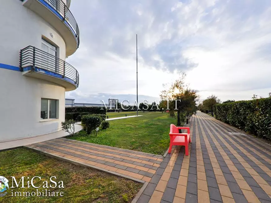 Immagine 6 di Villetta a schiera in vendita  in Viale Del Tirreno a Pisa