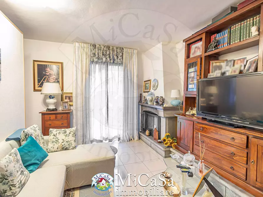 Immagine 7 di Casa bifamiliare in vendita  in Via Gambacorti a Vecchiano