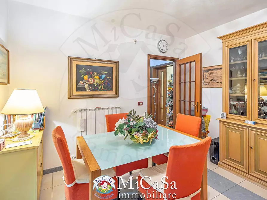 Immagine 4 di Casa bifamiliare in vendita  in Via Gambacorti a Vecchiano