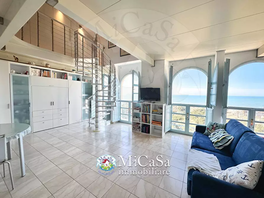 Immagine 3 di Appartamento in affitto  in viale del tirreno a Pisa