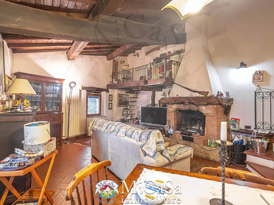 Immagine 18 di Casa bifamiliare in vendita  in Via del Pino a Collesalvetti