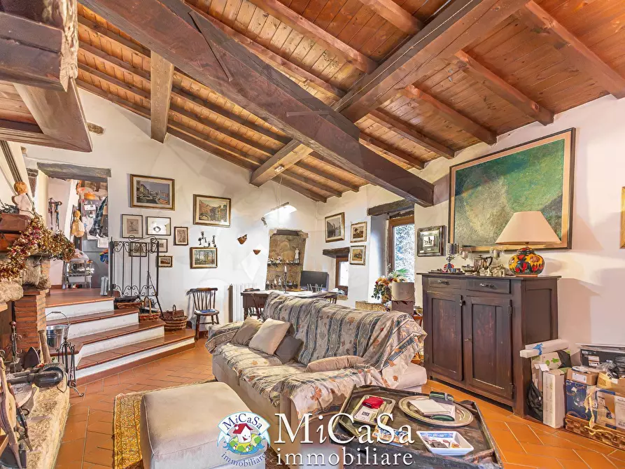 Immagine 16 di Casa bifamiliare in vendita  in Via del Pino a Collesalvetti