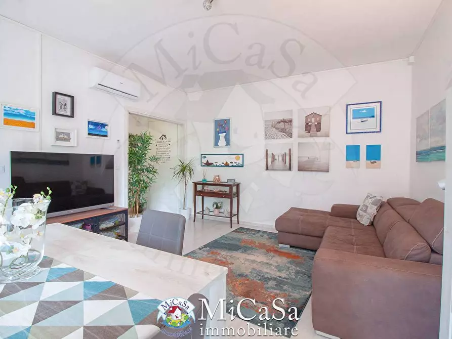 Immagine 5 di Appartamento in vendita  in via dei biancospini a Pisa