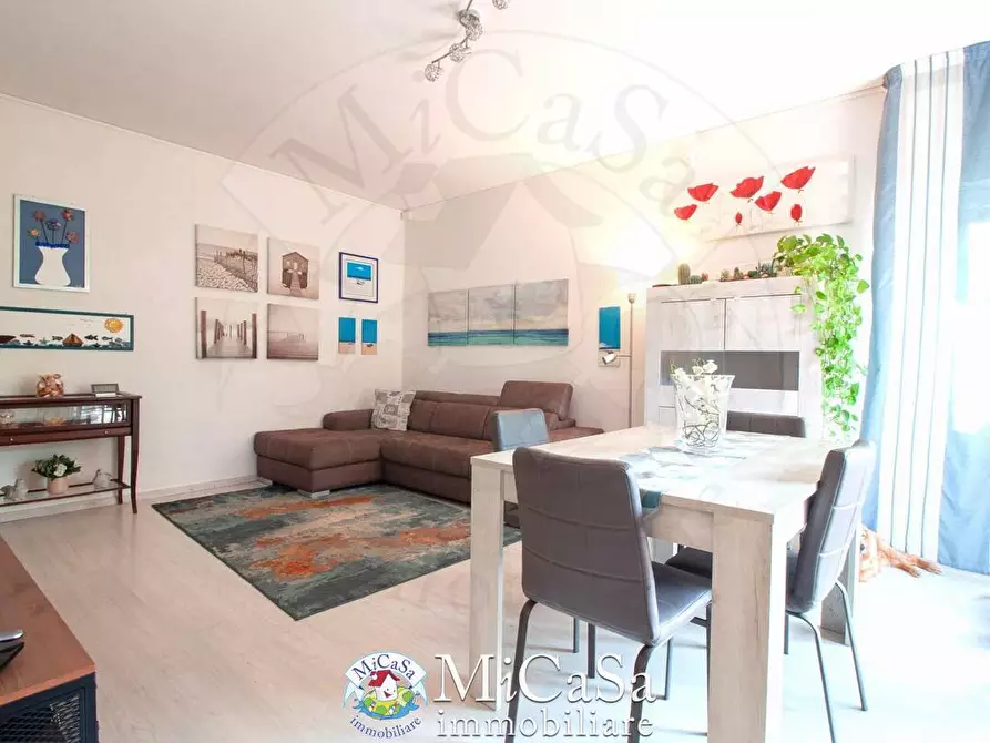 Immagine 7 di Appartamento in vendita  in via dei biancospini a Pisa