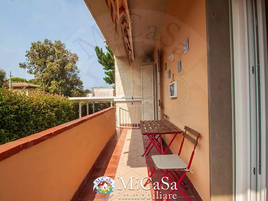 Immagine 11 di Appartamento in vendita  in via dei biancospini a Pisa