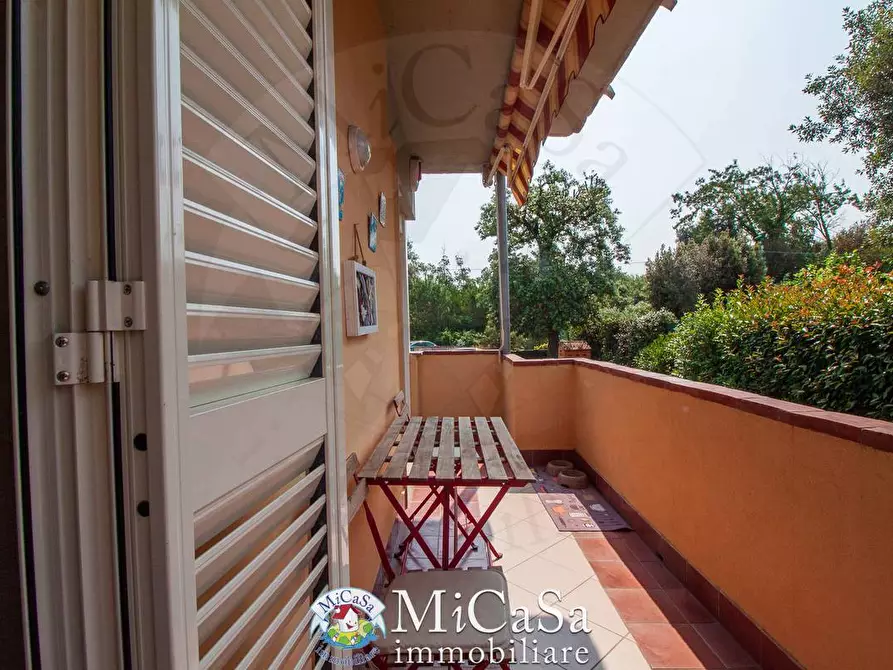 Immagine 12 di Appartamento in vendita  in via dei biancospini a Pisa