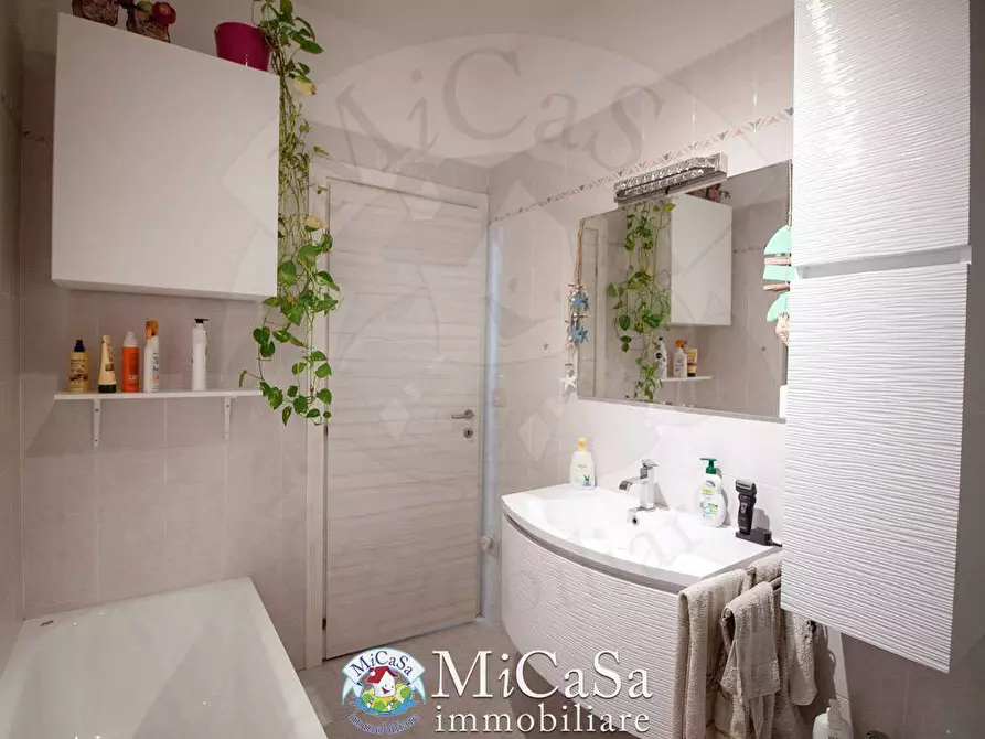 Immagine 23 di Appartamento in vendita  in via dei biancospini a Pisa