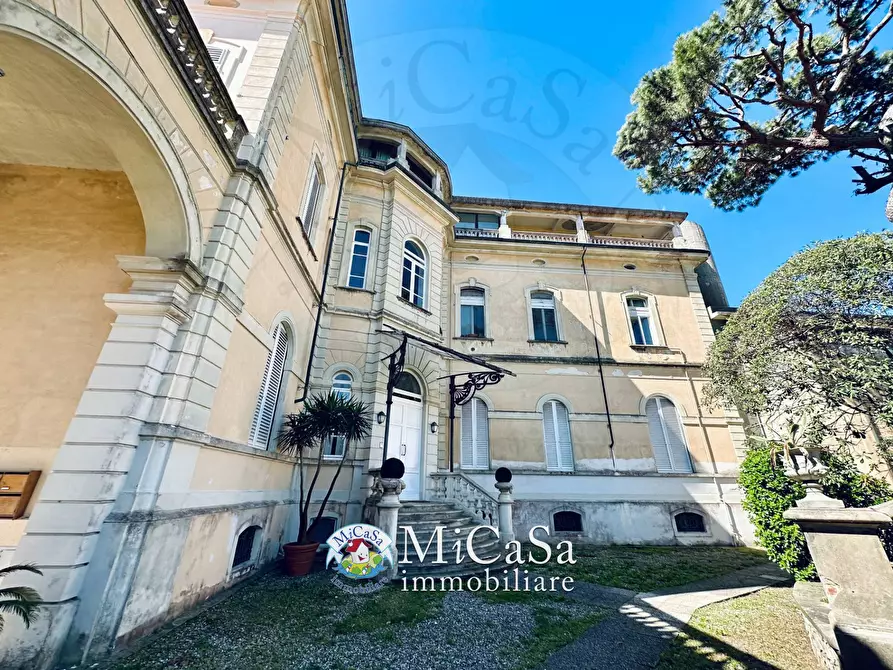 Immagine 11 di Appartamento in vendita  in via ivizza a Pisa