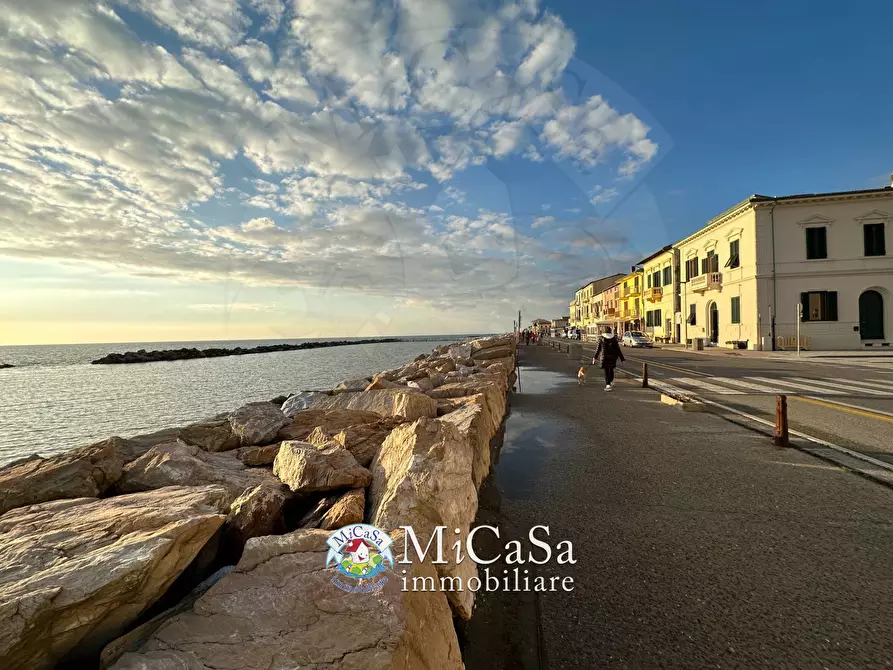 Immagine 13 di Appartamento in vendita  in via ivizza a Pisa