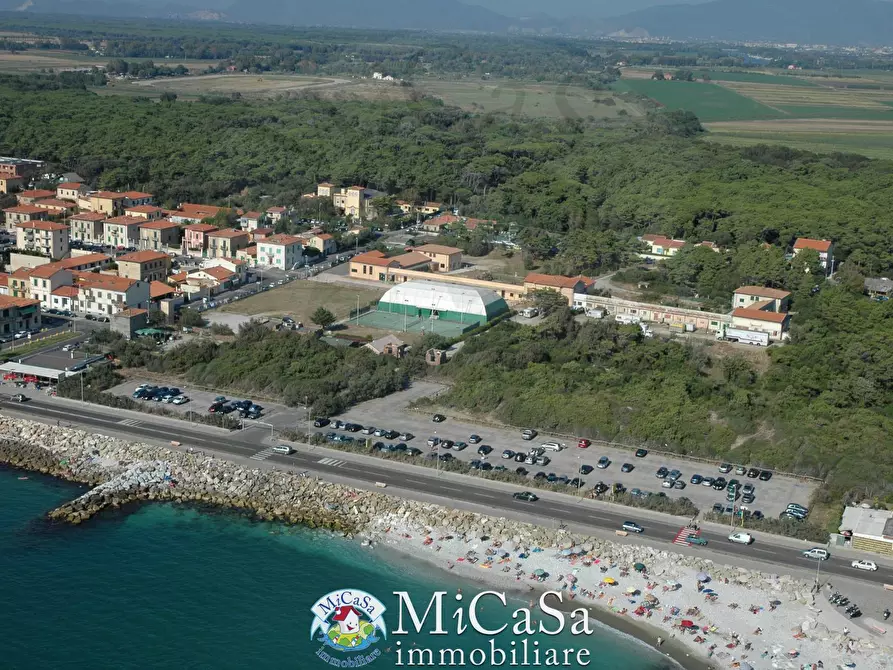 Immagine 15 di Appartamento in vendita  in via ivizza a Pisa